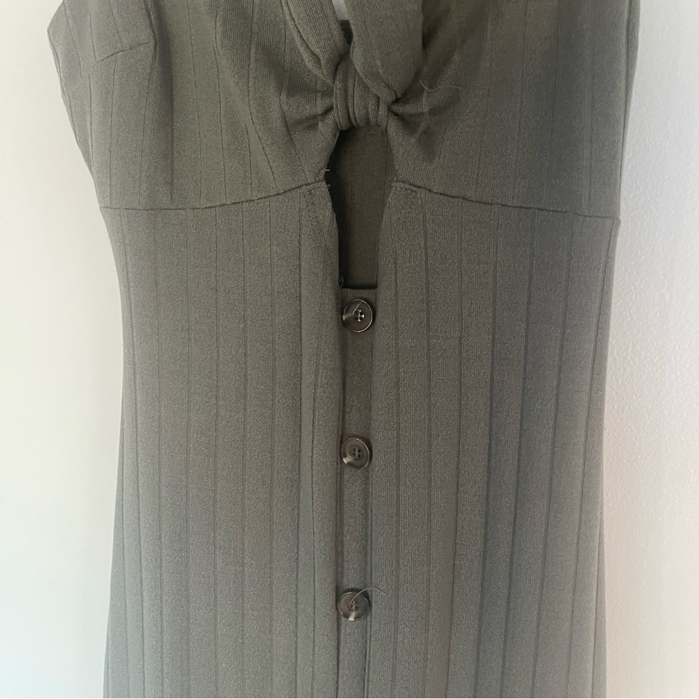 NWT Windsor Front Slit Maxi Dress Button Ribbed Spaghetti Strap Olive Tie Front - Picture 7 of 15
